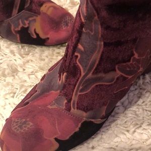 Steve Madden Elissa Velvet Burnout Booties